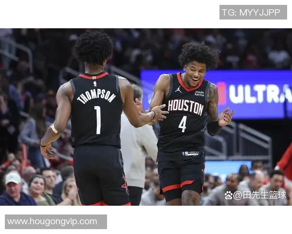 火箭赛后采访爆金句，引全场大笑